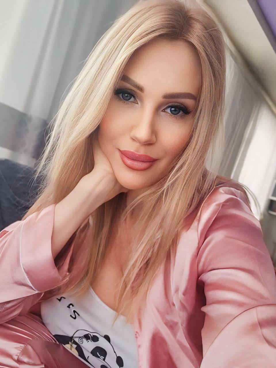 ID 105761 - Oksana from Sumy (Ukraine), 45 years old, blonde, gray eyes