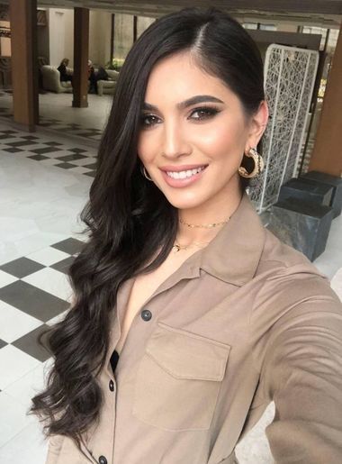 model photography Bertina