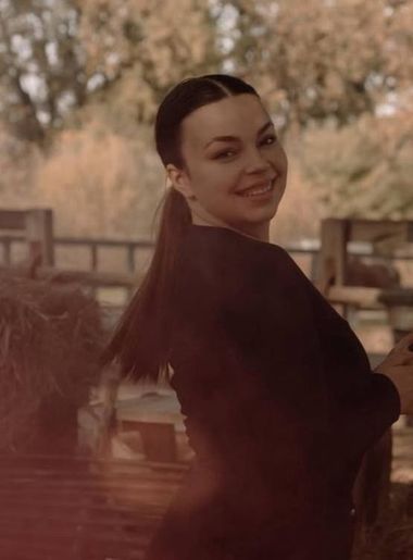 slavic women Anya