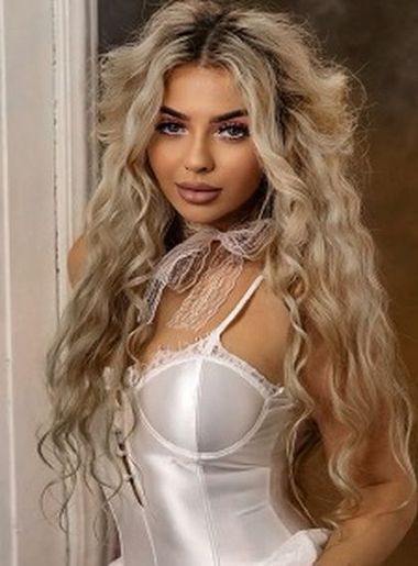 sexy beautiful girls Paulina