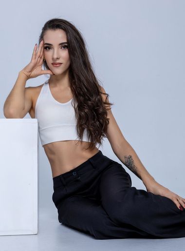 ukrainian girl Olena