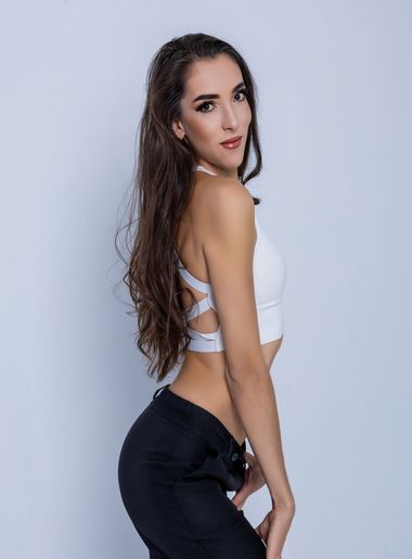 ukrainian girl Olena