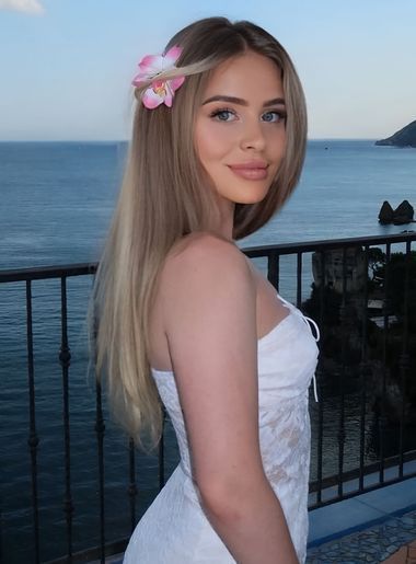 hot single women Anastasia