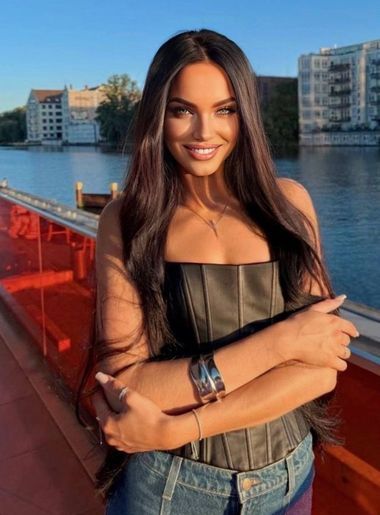 russian bride scams Magnetic