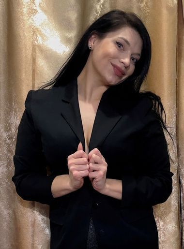 russian male order brides Alina