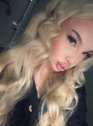 ukraine ladies Sunday