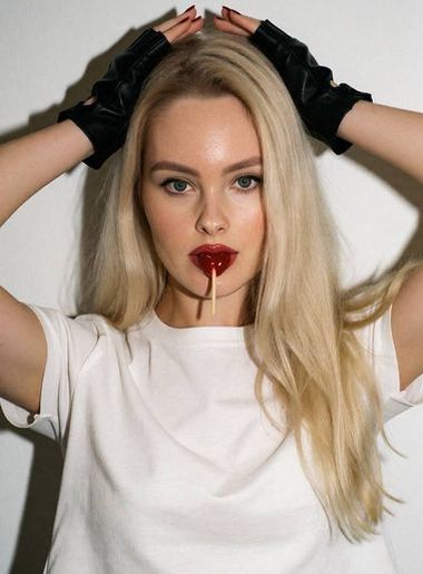 ukraine mail order brides Victoria