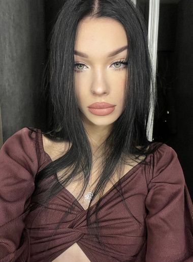 russian bikini brides Daria