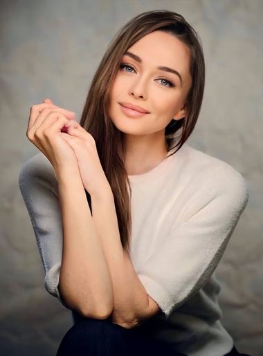 sexy beautiful girls Elina