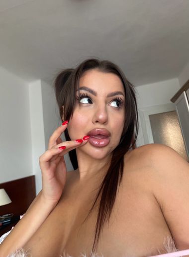 Anna, Karlovy Vary, Czech Republic, hot ukrainian women
